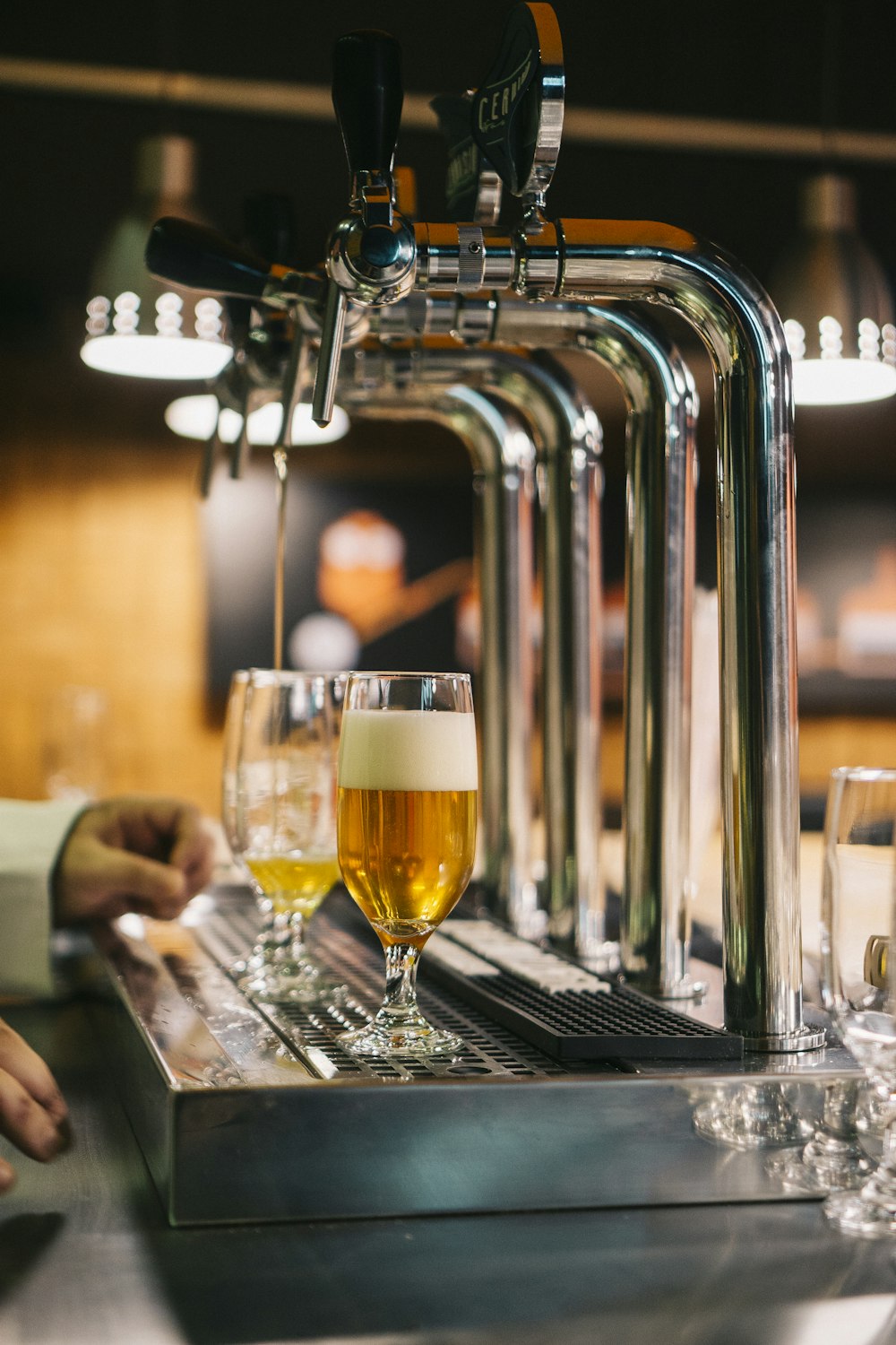 Craft beer cheers